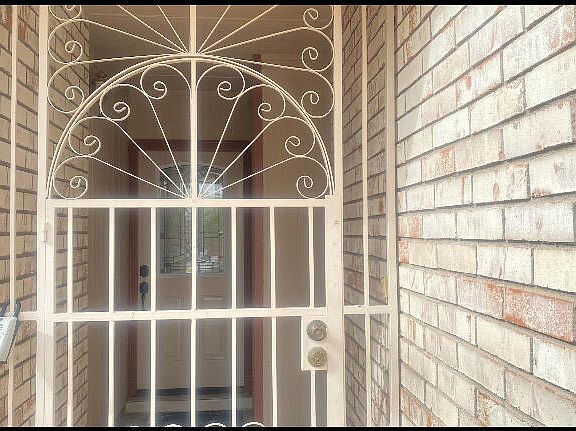 2nd image of 12401 Kari Anne Dr