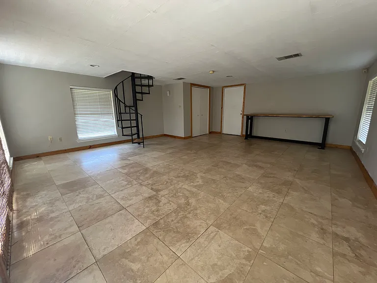 Harbor Cir — Photo 21