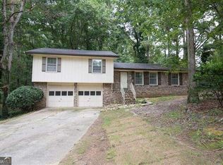 1149 Woodland Cir, Lawrenceville, GA 30043