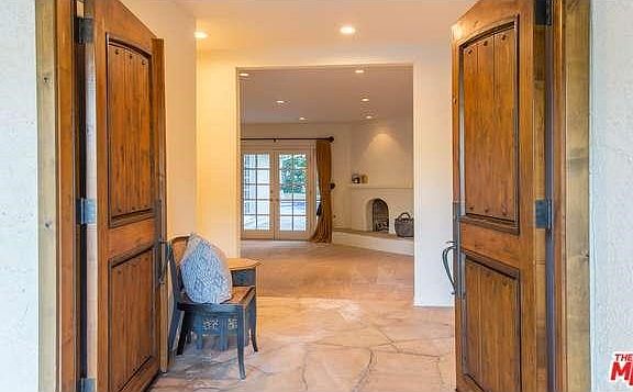2nd image of 1021 Camino Flores