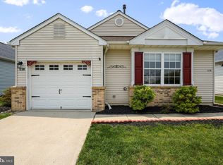 638 Barbados Dr, Williamstown, NJ 08094