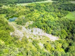 8947 Gateway Dr, Neosho, MO 64850