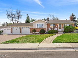 730 Maplewood Dr, Reno, NV 89509