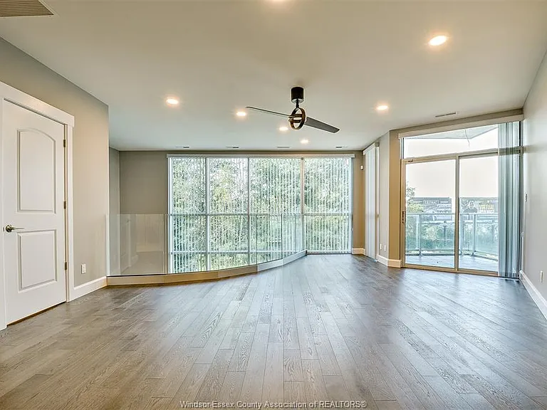 1225 Riverside Dr E #101 — Photo 19