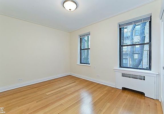 4th image of 120 E 89th St APT 3A