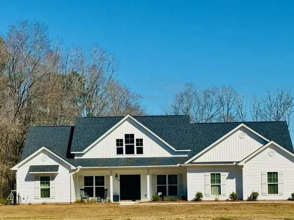 328 Deep Woods Rd, Saint George, SC 29477