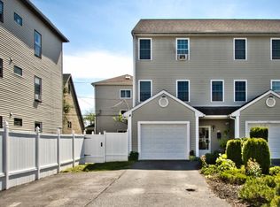 33 A Sigel St, Worcester, MA 01610