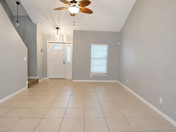 3rd image of 183 HIGHLAND ROAD