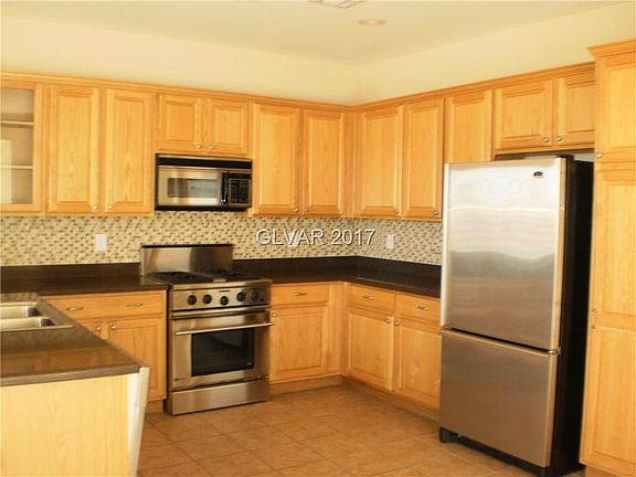 5th image of 4710 Fiore Bella Blvd