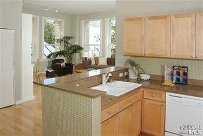 1st image of 317 29th St APT 203