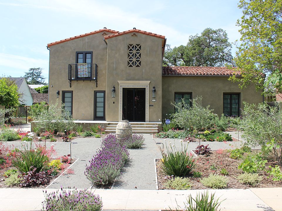 1st image of 431 S Parkwood Ave