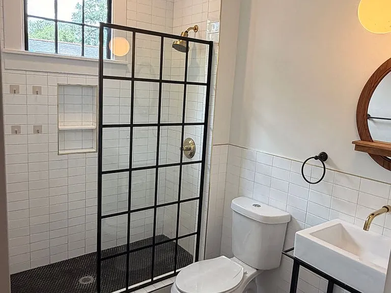 1233 Poland Ave — Photo 8