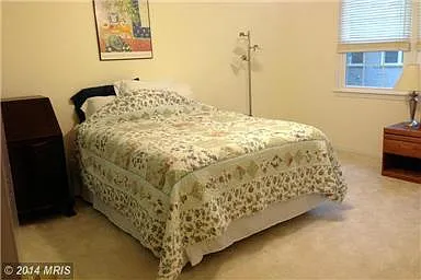 10266 Friendship Ct — Photo 12