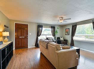 5957 45th Ave SW, Seattle, WA 98136