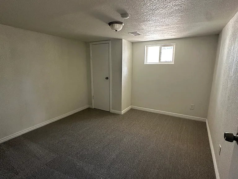 4747 S Acoma St — Photo 26