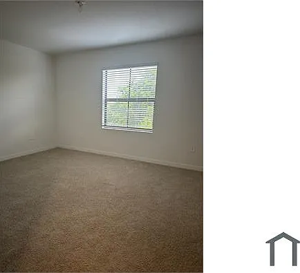 390 NE 12th St #390 — Photo 13