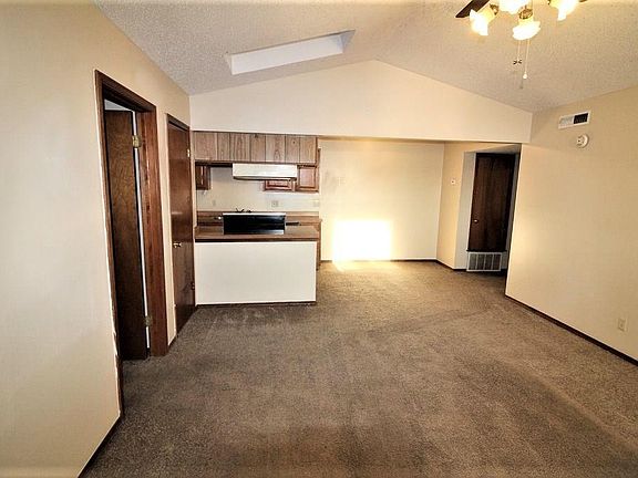 2nd image of 700 NE 11th St #702