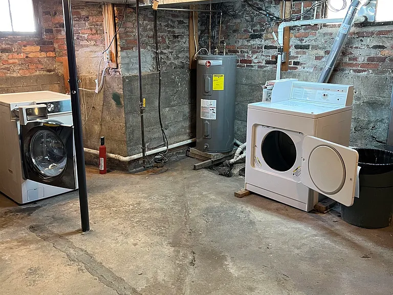 185 Madison St #1 — Photo 21