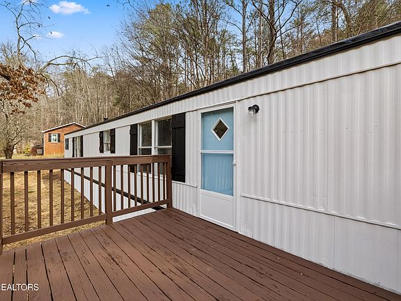 3rd image of 2248 McSpadden Rd