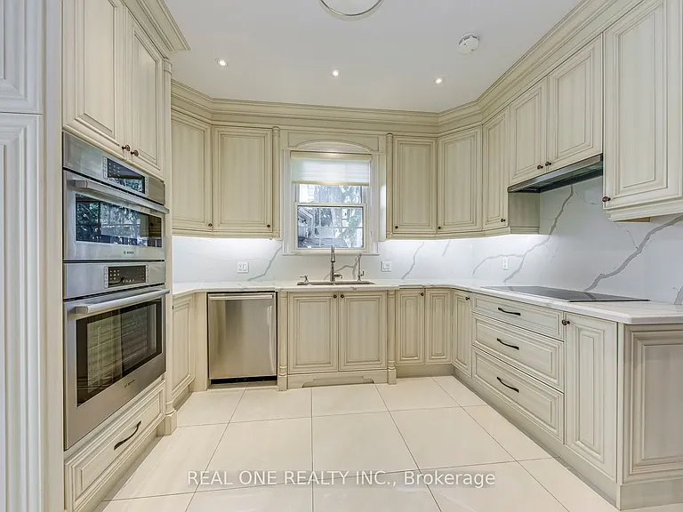 308 Morrison Rd — Photo 16