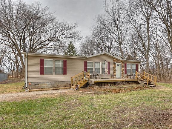 2nd image of 23098 Kiowa Rd