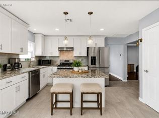 2 Liberta Drive, Toms River, NJ 08757