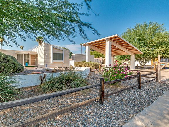2nd image of 10502 W Calle Del Sol