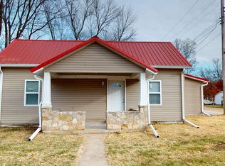 300 N Main St, Green Ridge, MO 65332