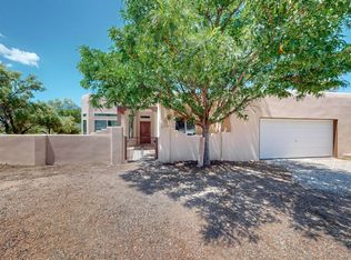3 Martin Rd, Placitas, NM 87043