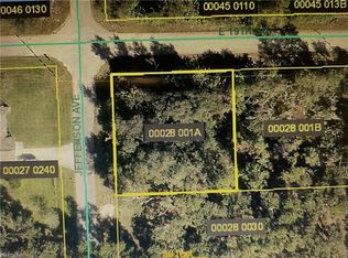 2600 E 19th St, Lehigh Acres, FL 33972