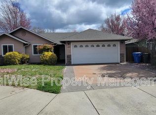 1465 George Tweed Blvd, Grants Pass, OR 97527