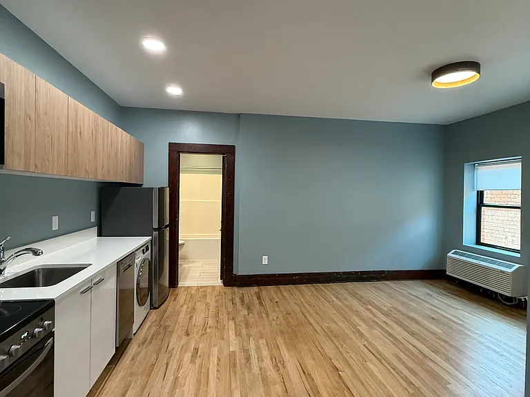2313 Central Ave #7 — Photo 14