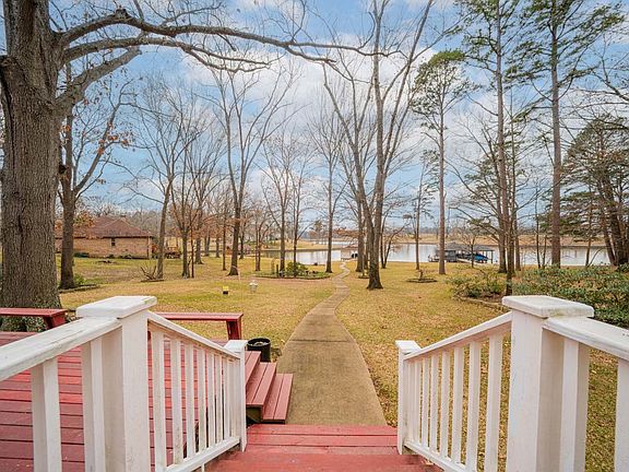 4th image of 56 Private Road 52369