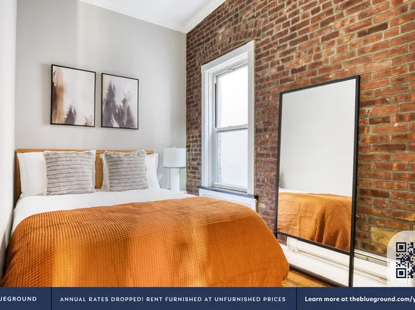 273 West 10th Street image 8 of 18