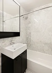 Rented by Pinnacle City Living