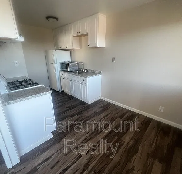 25648 Spring Dr #D — Photo 5