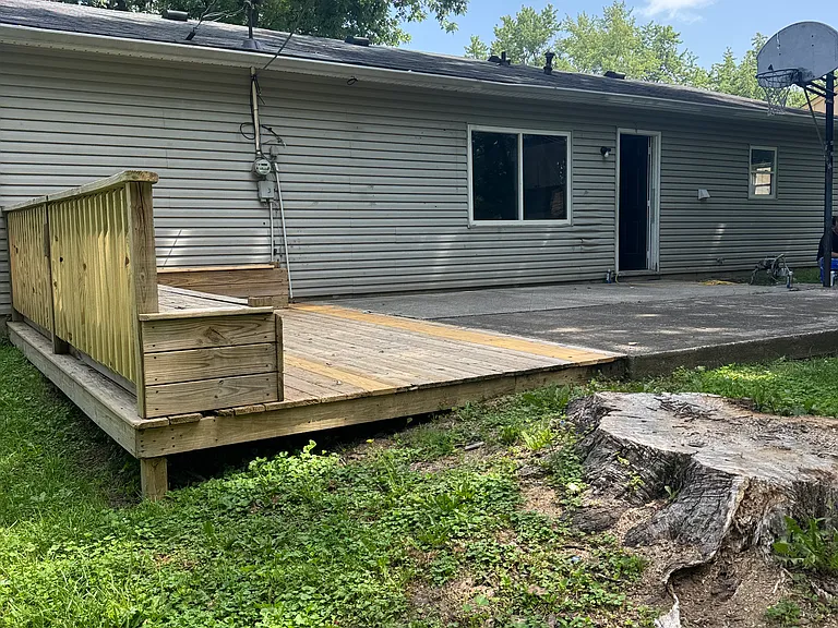 6019 Sunwood Dr — Photo 4