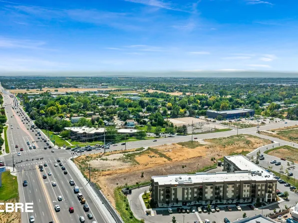 3070 E Franklin Rd, Meridian, ID 83642