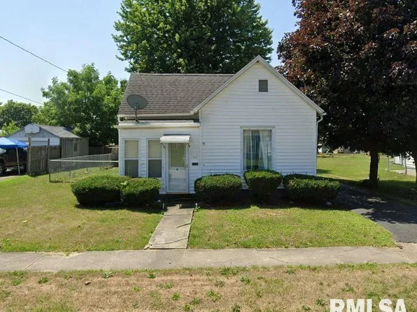 506 Newman St, Knoxville, IL 61448