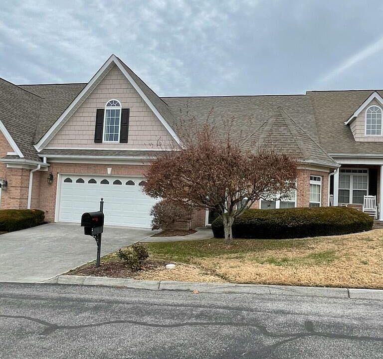 1st image of 1104 Creekside Village Way