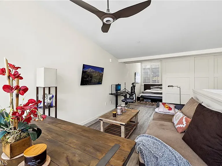 2745 Laguna Canyon Rd #C — Photo 12