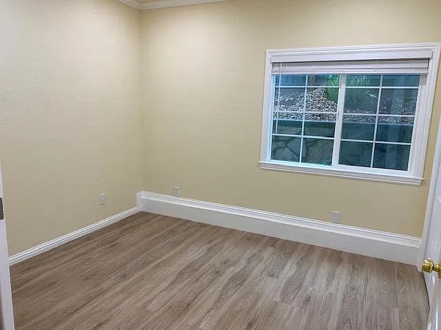 2 bed, 927 sqft, $3,200 — Photo 4