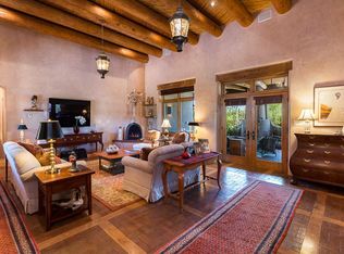8 Lavadero Rd, Santa Fe, NM 87506