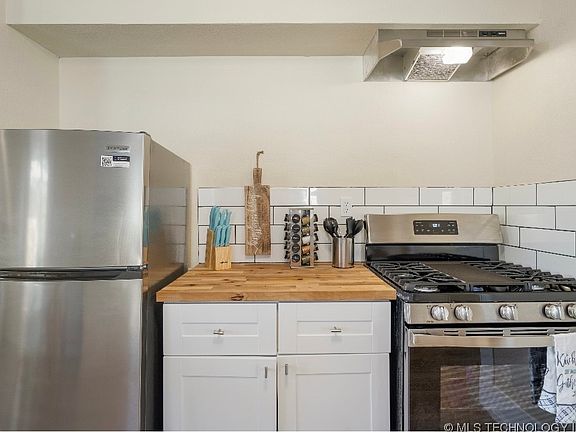 5th image of 2512 E Admiral Ct