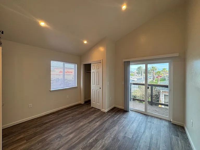 967 W Harris St — Photo 16