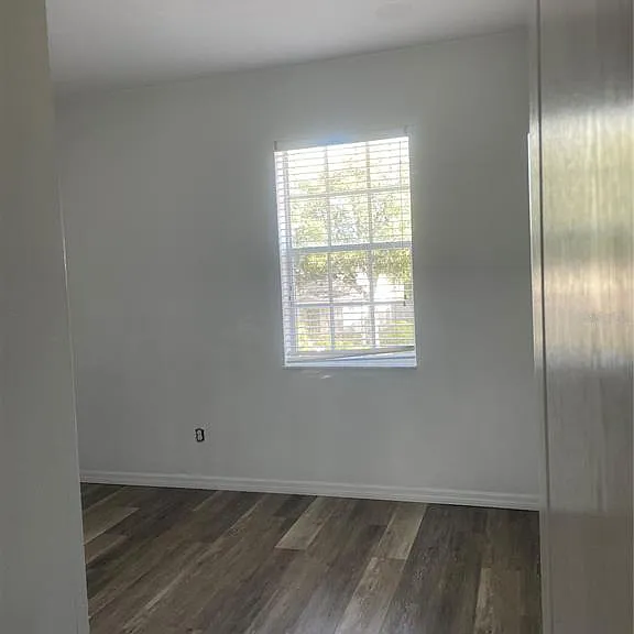 Savannah Wood Dr — Photo 19