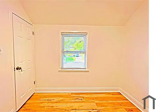 7009 Hawthorne St — Photo 27