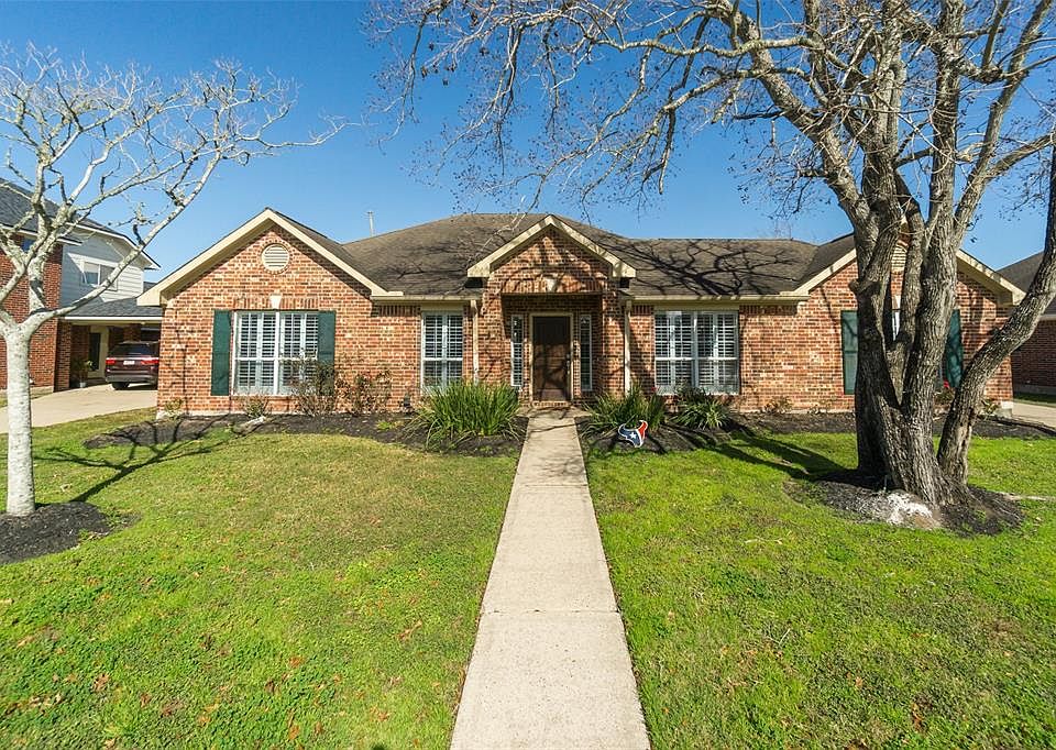 1st image of 2116 Paintbrush Avenue