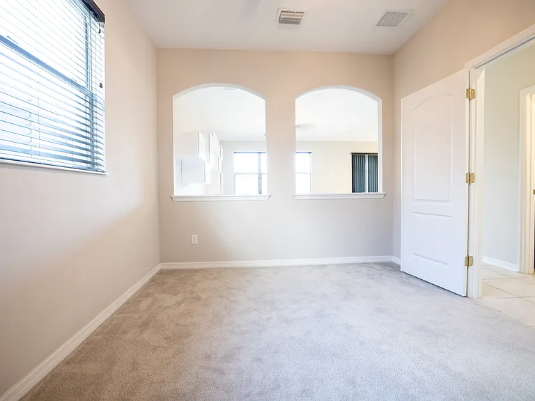 5972 Paxton Ct — Photo 17