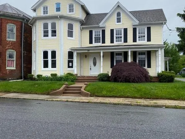 26 W Pennsylvania Ave, Walkersville, MD 21793